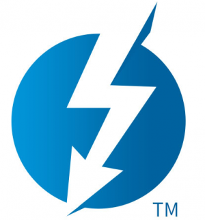 雷电机架双双亮相，铁威马广州渠道交流会圆满落幕