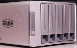 TerraMaster D5-300C:Photographers’choice