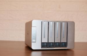 高效办公、折腾党玩物铁威马F4-421测评体验！